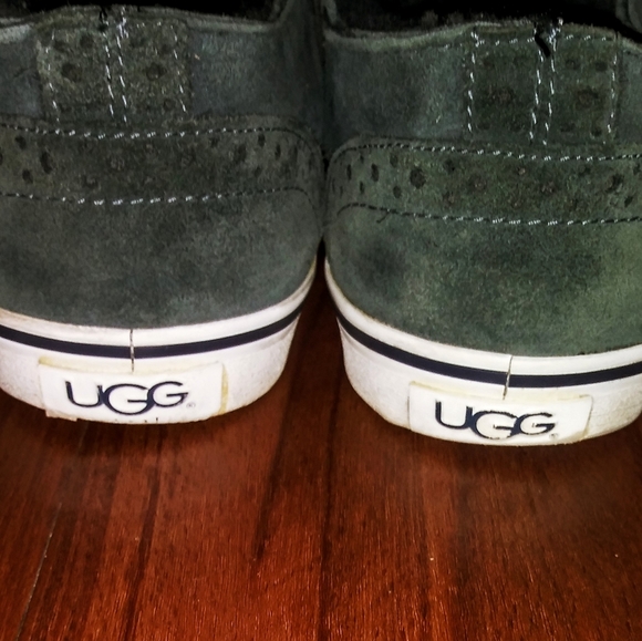 EUC UGG Australia 'Rockford Bomber' Shoes - Picture 7 of 8